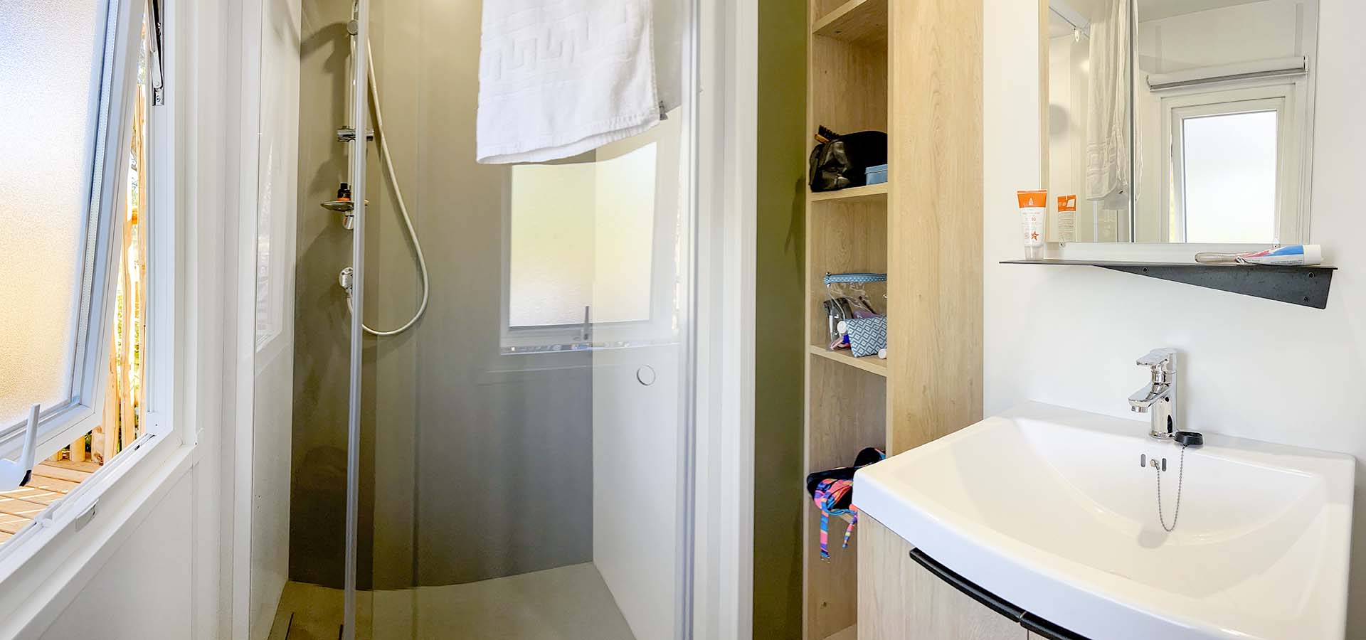 Camping la vetta location MH superieur 3CH 1CH salle de bain